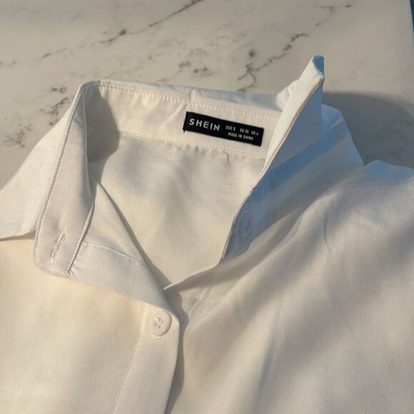 Womens Basic White Button Down Dress Shirt. - Size Small - Picture 6 of 8